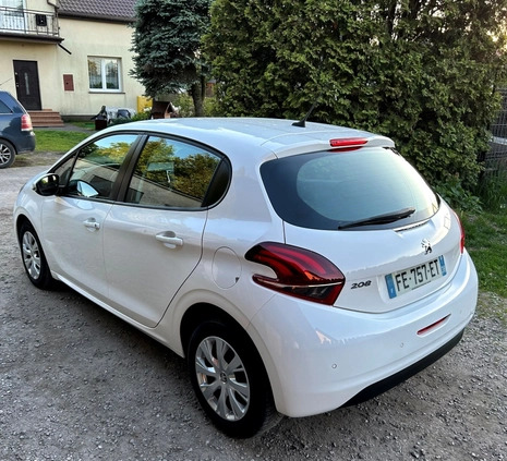 Peugeot 208 cena 23900 przebieg: 94000, rok produkcji 2019 z Sulejówek małe 29